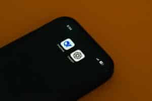 deep seek A close up of a cell phone on a table