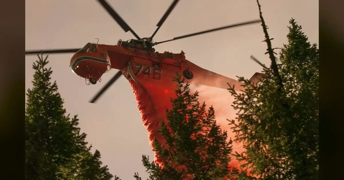 5,000 Californians Fleeing as Two Fires Rage, 0% Contained