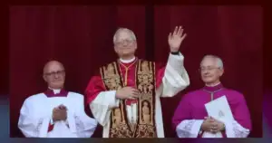 Pope Leo XIV Easter Blessing - Fake Glitchy streams all over the Internet