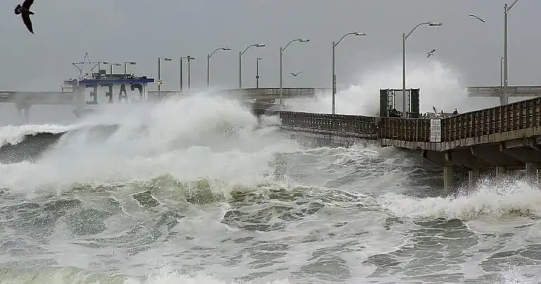 2.0°C Surge: SUPER El Niño Threatens Global Temp Records