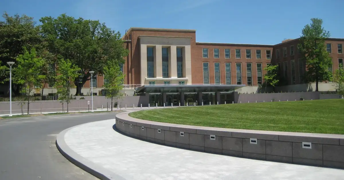 Trump Fires FDA's Makary: Public Health Undermined
