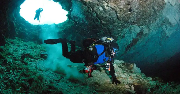 Maldives Death Cave: 6 dead, Images Expose Italian Divers' Final Ordeal