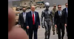 Trump's alien pic forces White House UFO file release.