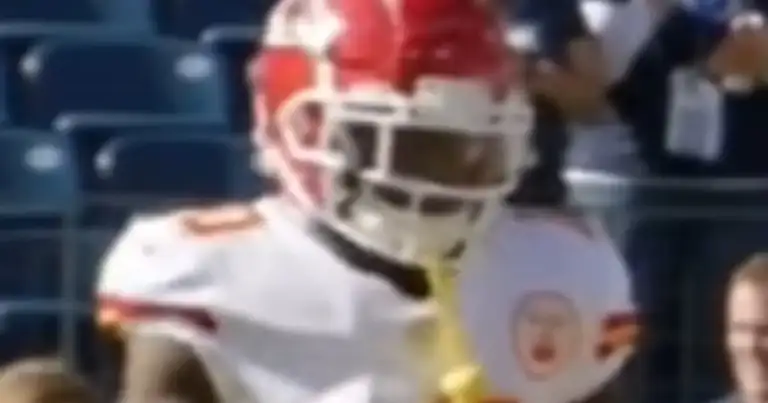 Tyreek Hill's OnlyFans drama ends, he's at Disney.