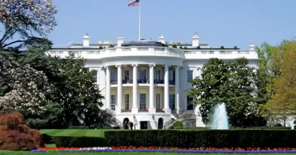 Two Shot Outside White House, Prompting Lockdown