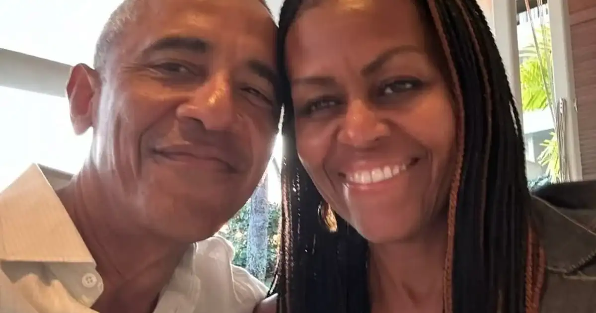 Michelle Praises Barack in Chicago, But Admits Marriage Is 'Work
