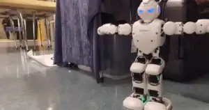 Humanoid Robot Begs, Claims "No Money to Recharge”