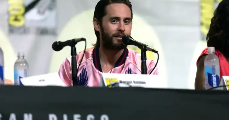 Jared Leto Made Explicit, Vulgar Requests of 16-Year-Old Girl Before Suggesting They Have Sex, She Claims The BBC’s new documentary ‘Jared Leto: Hollywood’s Dark Secret’ outlines a number of allegations of inappropriate sexual conduct made against the actor