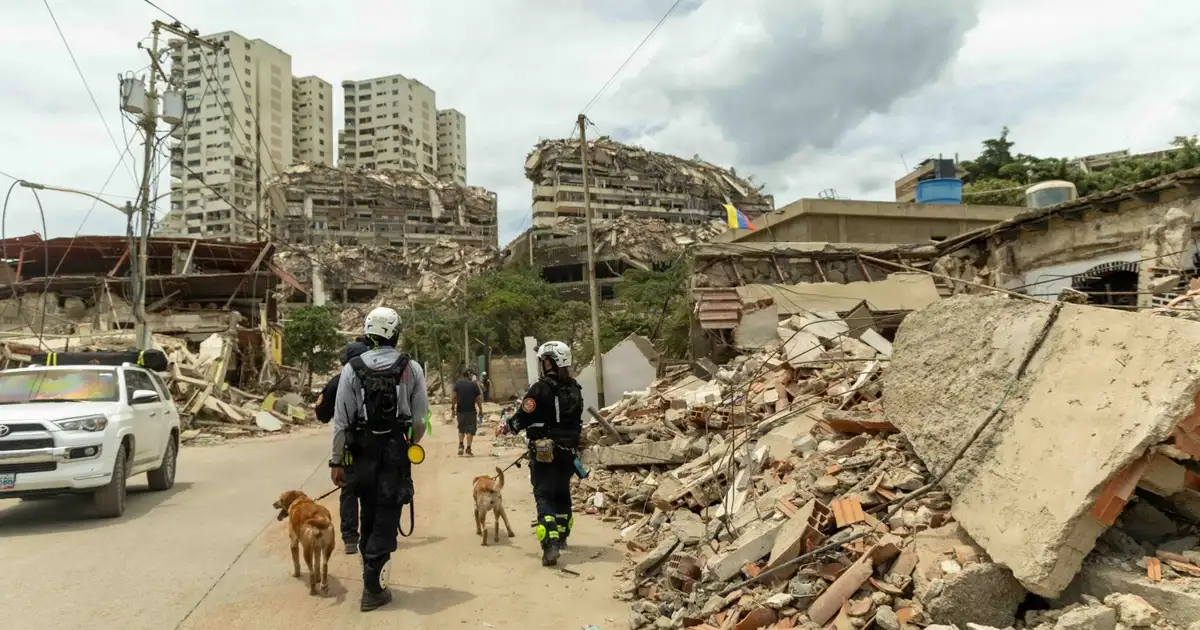 Venezuela Earthquake Victims Left to Die Alone