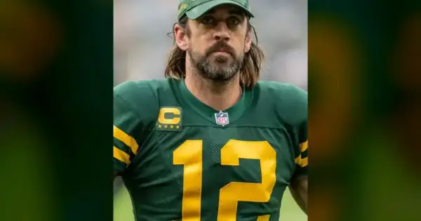 Aaron Rodgers: Fauci an 'absolute coward,' Covid 'made in a lab