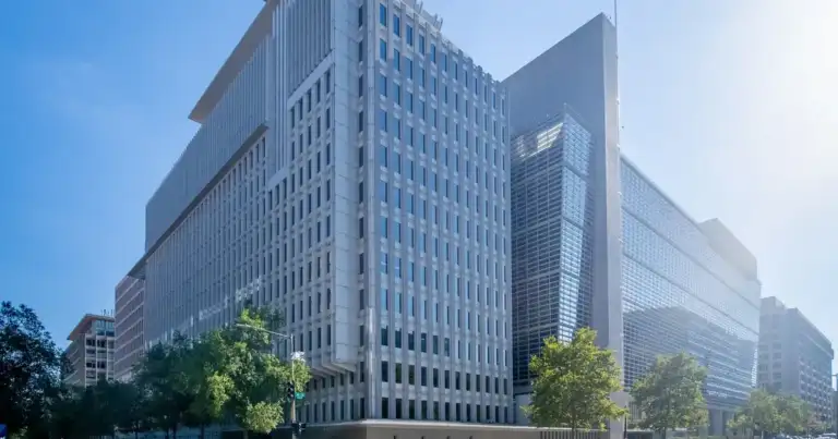 US World Bank: Stricter Campaign Finance Rules Will Reshape US Politics