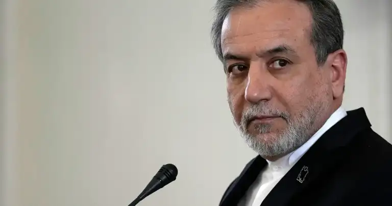 Iran Laughs Off U.S. Sanctions as Economy Resilience Surges