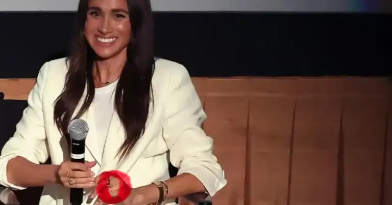Meghan's Mystery Gold Band & $250K Diamond; No Engagement Ring