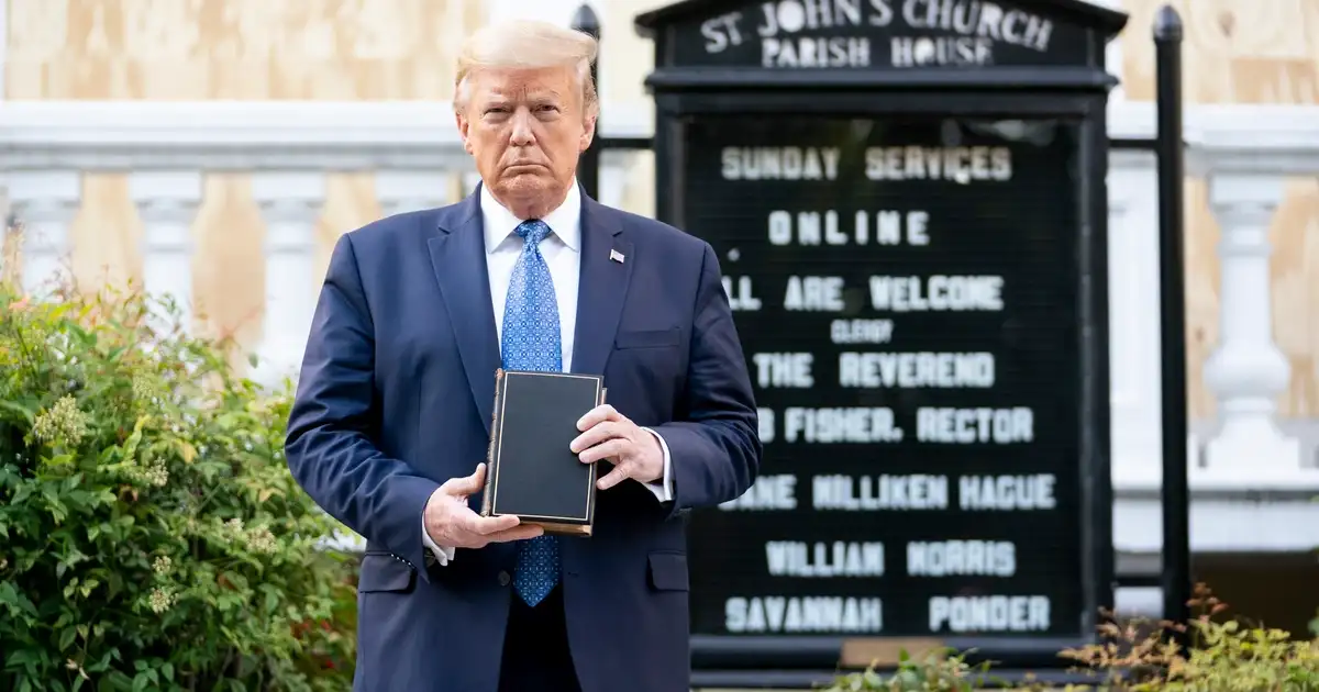 Trump’s Approval Drops to 33%—Is This the Beginning of the End