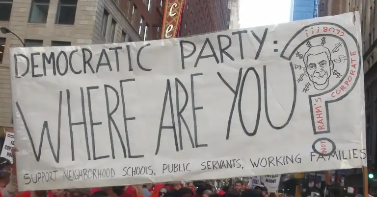 Democrats Lead Midterms Polls by 7 Points, Shifting Power