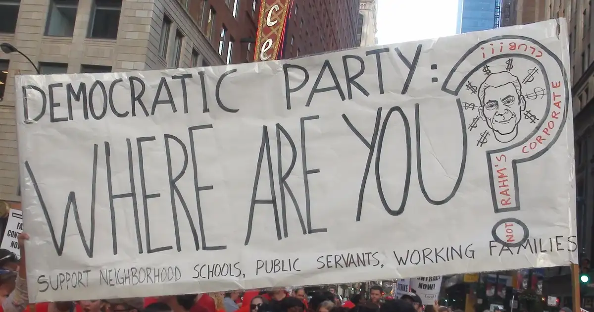Democrats Lead Midterms Polls by 7 Points, Shifting Power