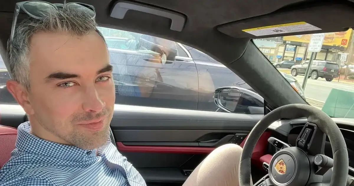 NYC Roblox Widow Loses $6M to Manipulative Escort Scam
