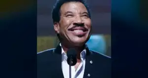 Lionel Richie ICU Visit Sparks Industry Wake-Up Call on Aging Artists